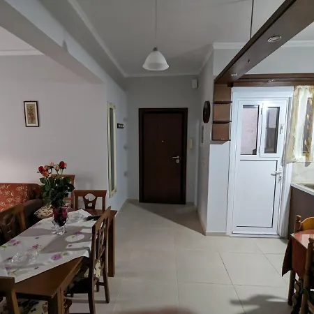 Sofia Apartment Nafpaktos Esterno foto